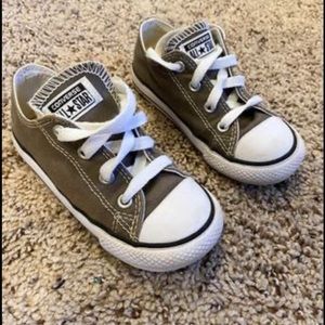 Toddler size 8 gray converse